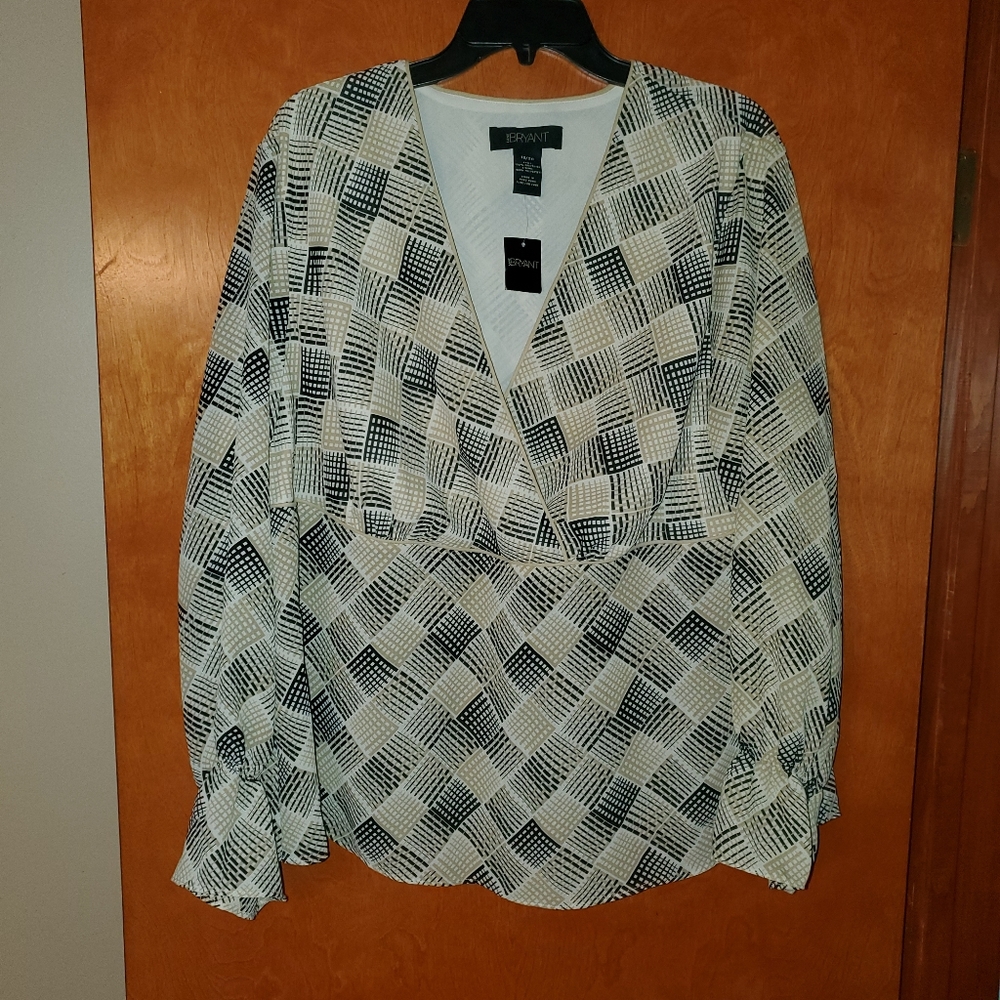 Lane Bryant Long Sleeve Faux Wrap Blouse, Black/Tan/Cream, Size 18/20